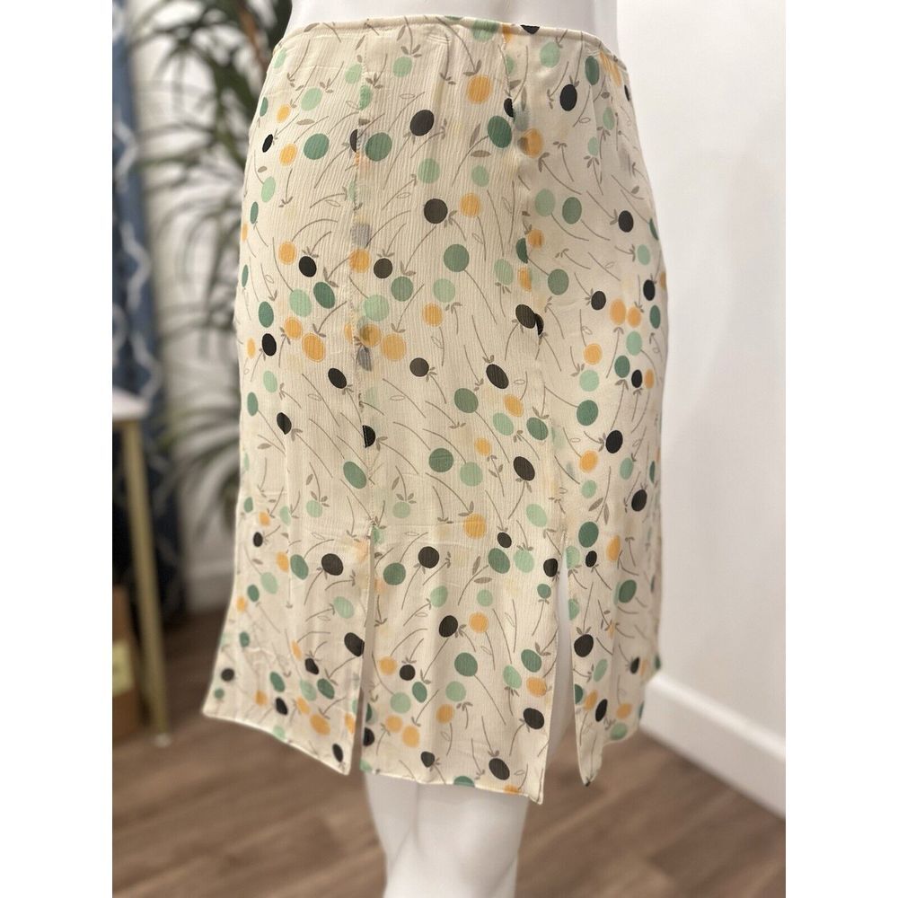 CITY DKNY 100% Silk Skirt Women Sz 8P A-Line Whimsical Hem Delicate Knee Length